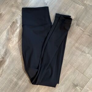 Lululemon Wunder unders
